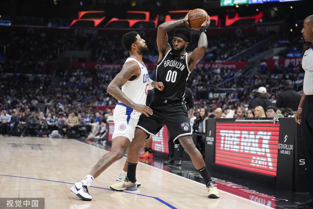 他经历了无 他经历了无